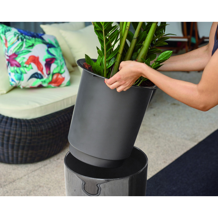 plastic-pot-recyclable-insert-glossy-anthracite_266994383